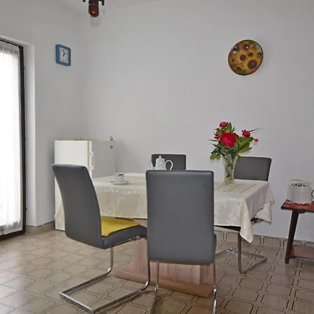 Apartment Velimir Porec
