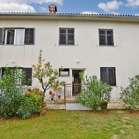 Apartament Velimir