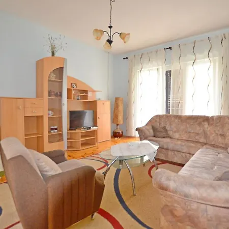 Velimir Appartement *